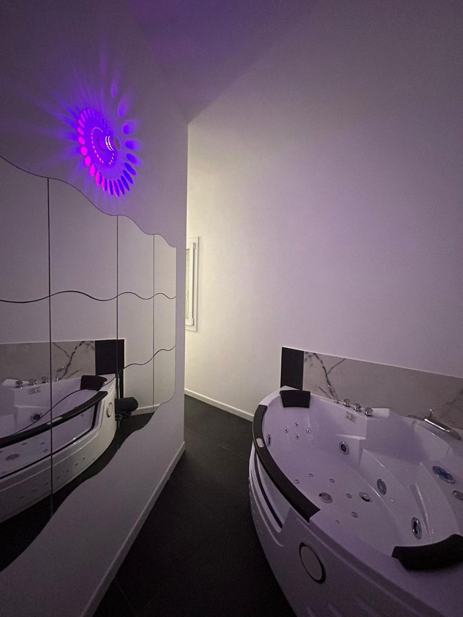 Bari Sea Paradise View (Adults Only) Екстер'єр фото
