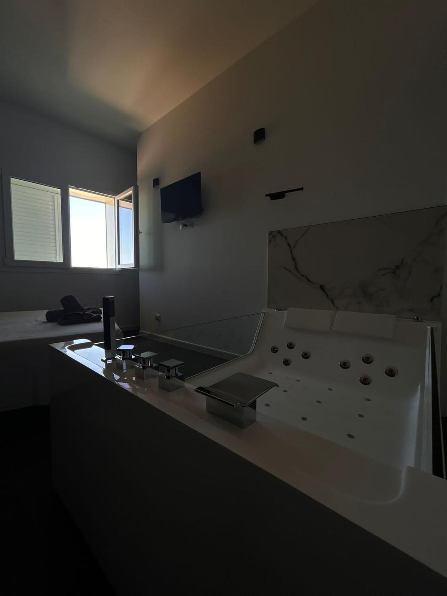 Bari Sea Paradise View (Adults Only) Екстер'єр фото